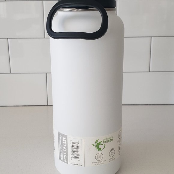 New Limited Artisan Edition Hydrapeak Voyager Skull Tumbler - 32oz - Picture 3 of 6